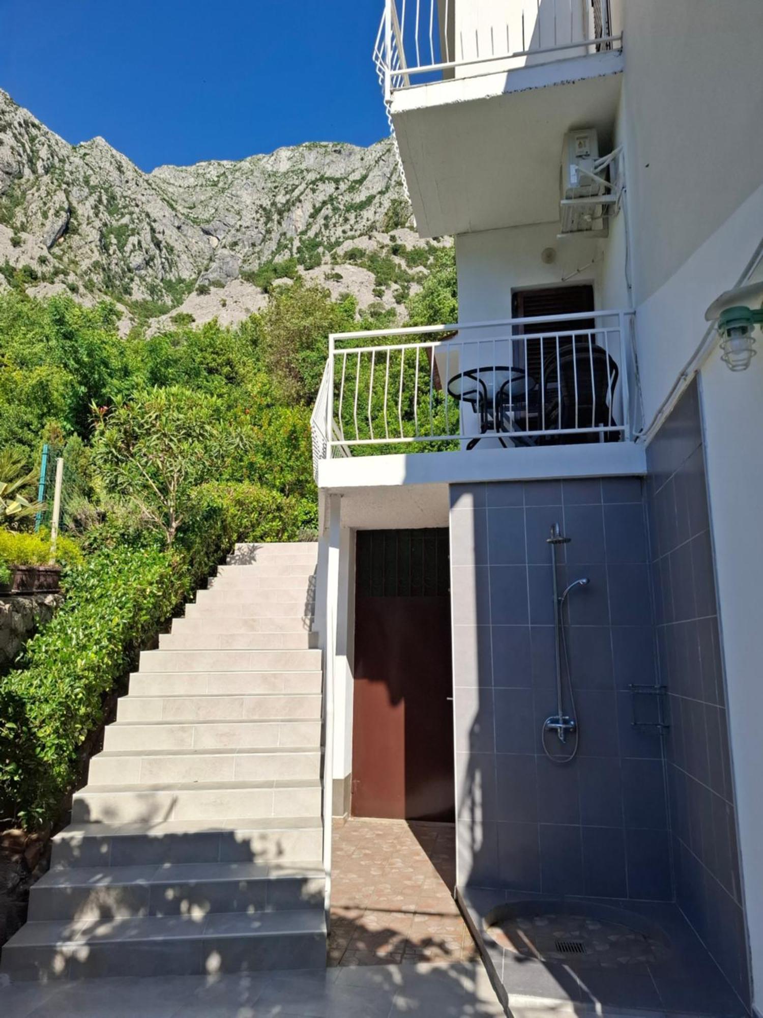 Apartment Cizek Kotor Ngoại thất bức ảnh